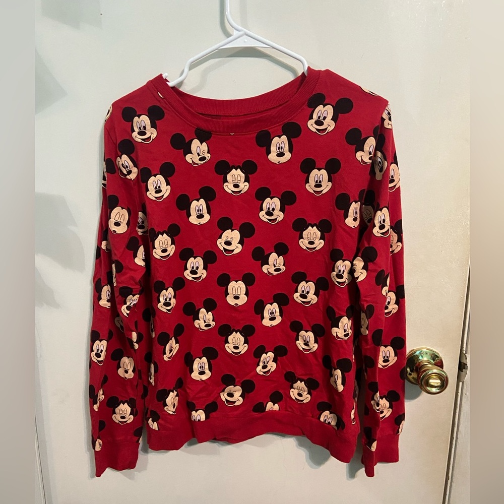 Medium Mickey Mouse Red Sweatshirt